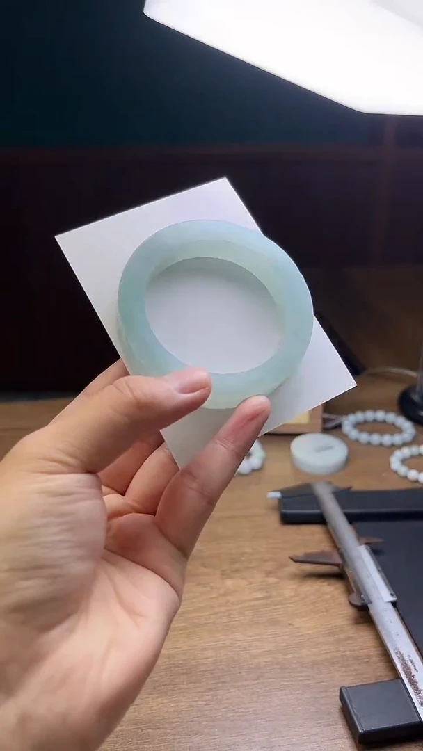 未镶嵌手镯定制翡翠流*定制