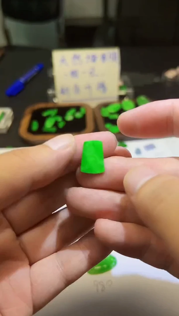 裸石翡翠天然缅甸A货翡翠   未镶嵌