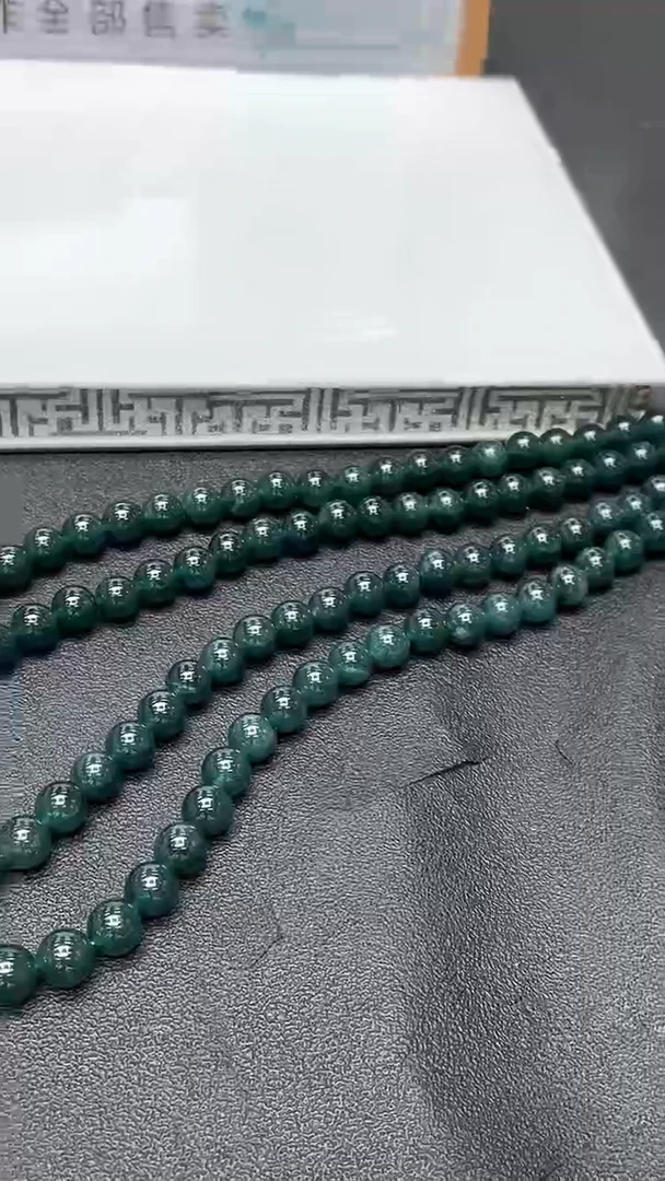 翡翠未镶嵌颈饰多样性发货（只发一件）x58