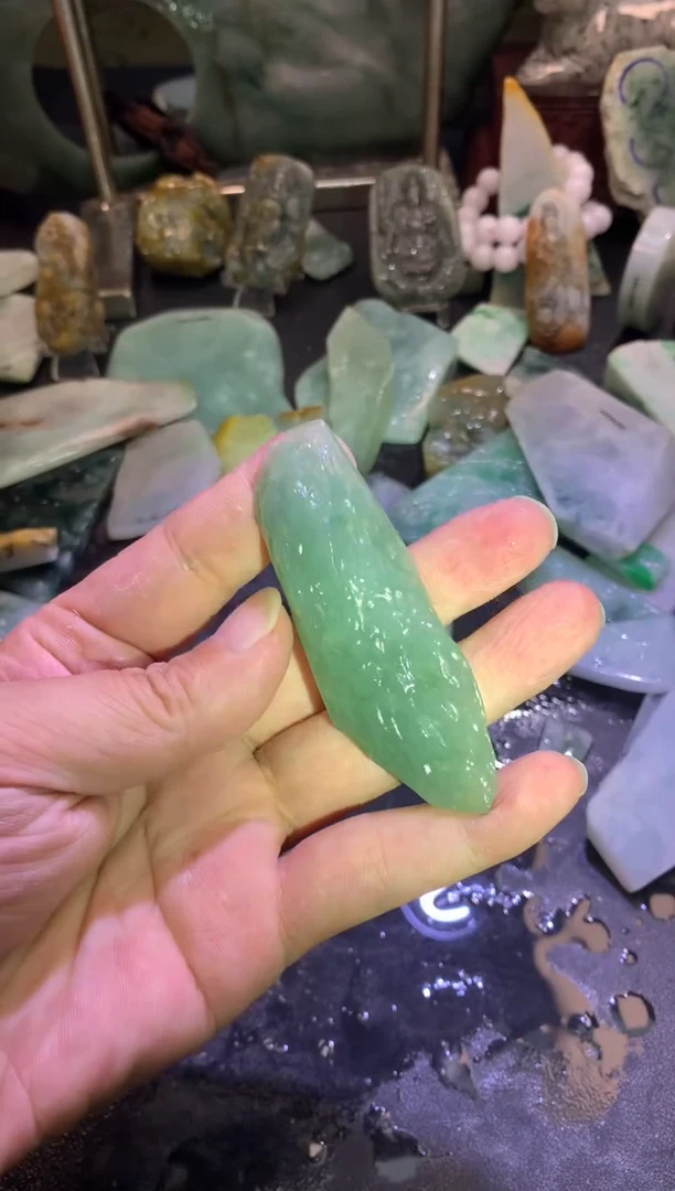 未镶嵌挂件翡翠天然缅甸翡翠A货