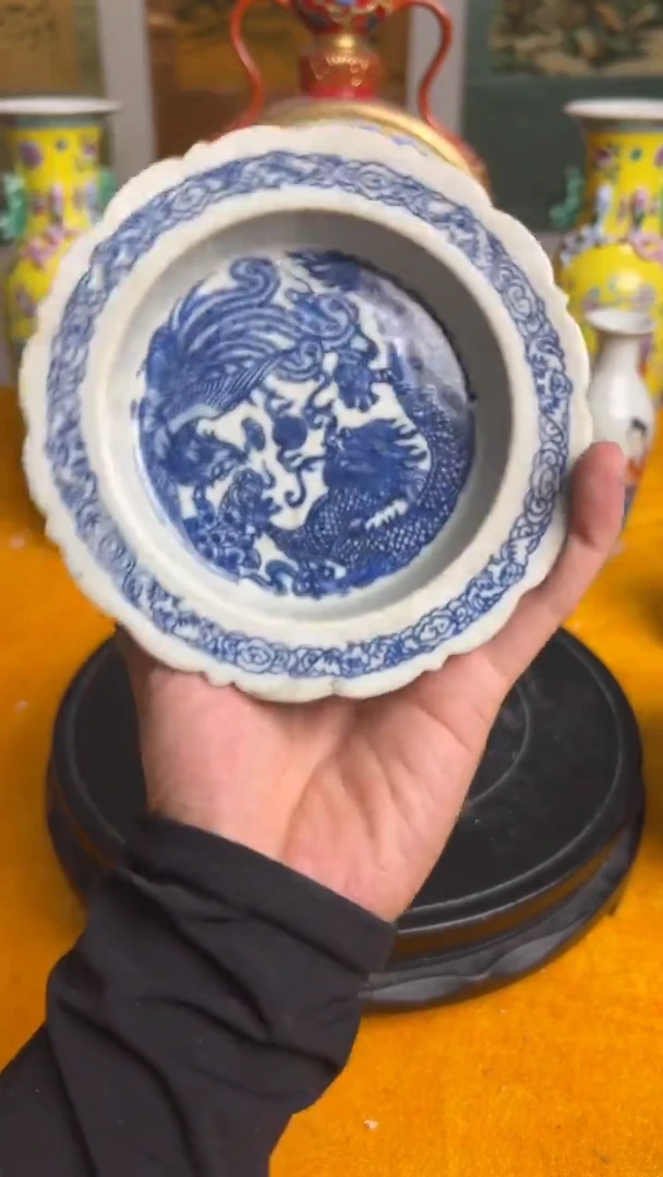 摆件陶瓷摆件一个A3