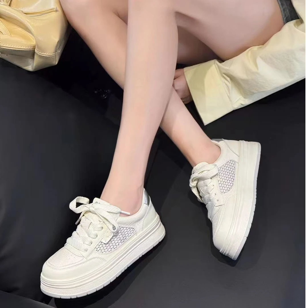 夏季新款小白鞋超轻透气网百搭运动休闲板鞋3.5厘米（25C083-1 ）