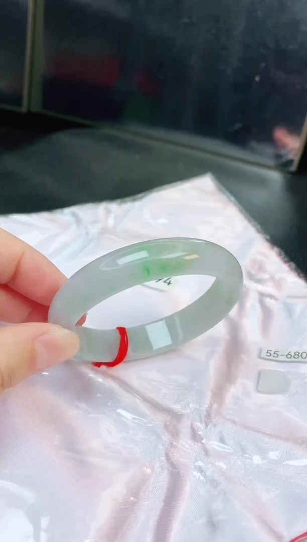 翡翠手镯未镶嵌缅甸天然A货手镯