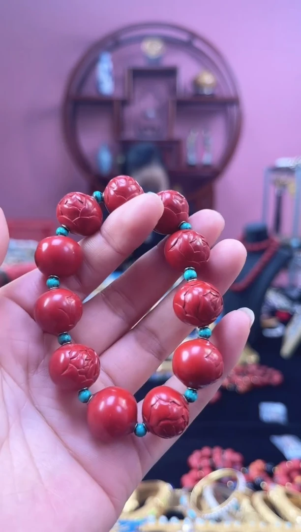 非遗技艺 雕漆半荷花手串