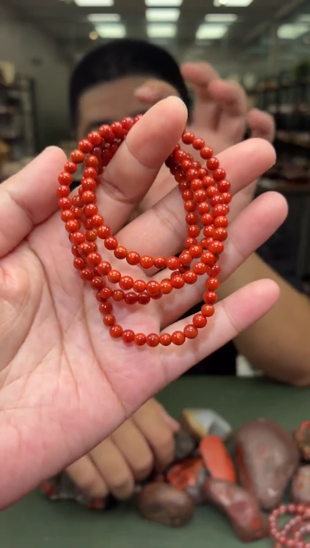 手链未镶嵌南红玛瑙多圈手串一条约4mm+多样性发货