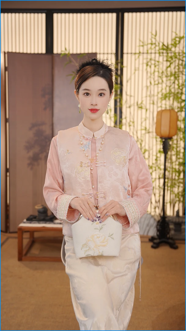 CJ[大圆]新中式2024新款春日碎花休闲马甲印花上衣FA2521553