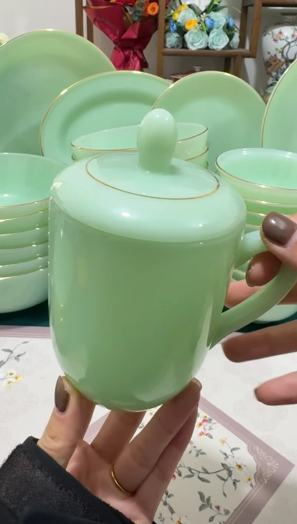 带盖子办公茶杯2个玉瓷