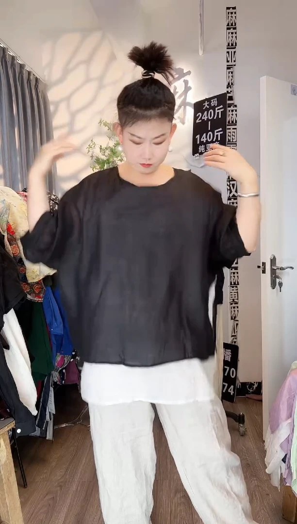 亚麻大码女装系列。