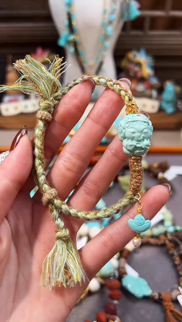 18K金镶嵌绿松石手链小象编绳手链