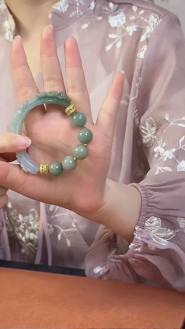 未镶嵌手镯翡翠翡翠半镯