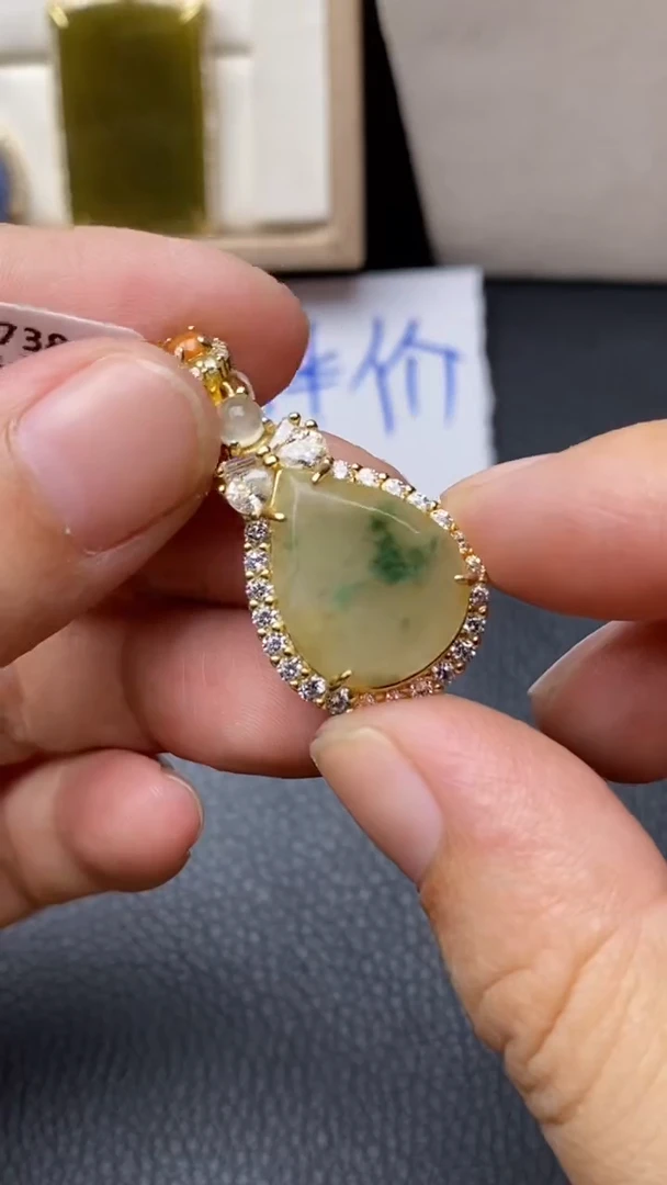 银S925镶嵌戒指翡翠1