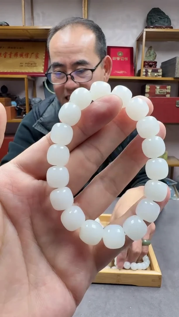 未镶嵌手链和田玉且末天泰12