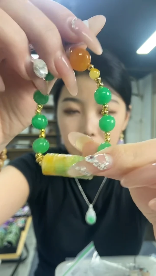 闪购链接多样性发其一颜色微差