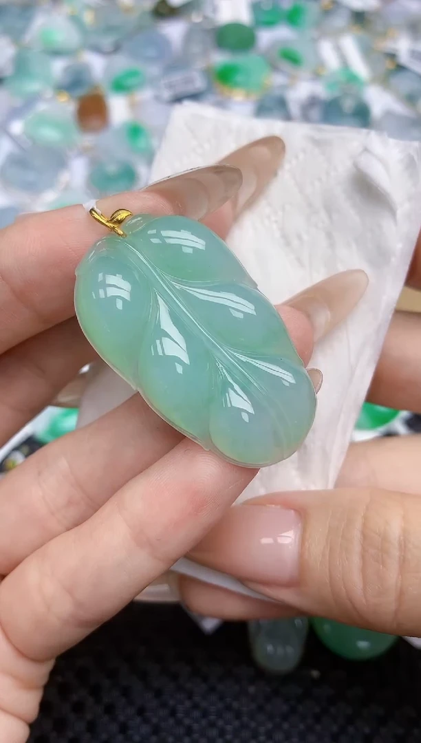 翡翠18K金镶嵌颈饰524   天然翡翠A货