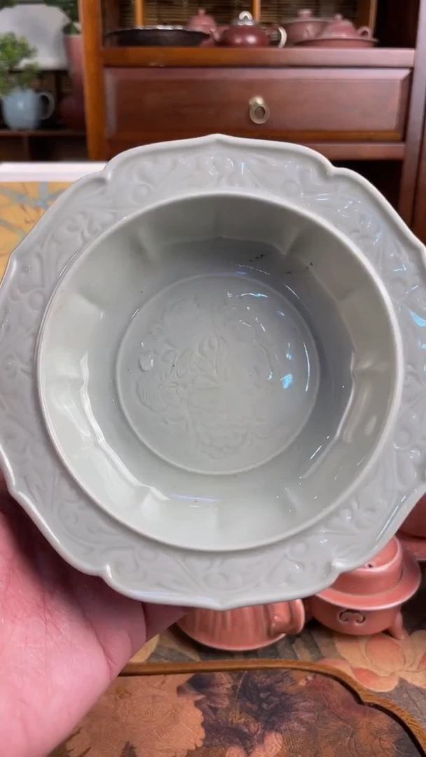 【闪购商品】虾冰台色山竹缠枝纹壶承