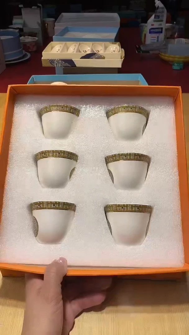 瓷片生活的本意是开心@@1