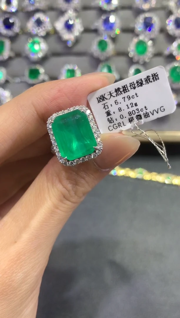 【闪购商品】祖母绿戒指18K金镶嵌A134