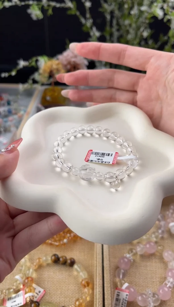 水晶手链未镶嵌白水晶设计款手链多样性发其一