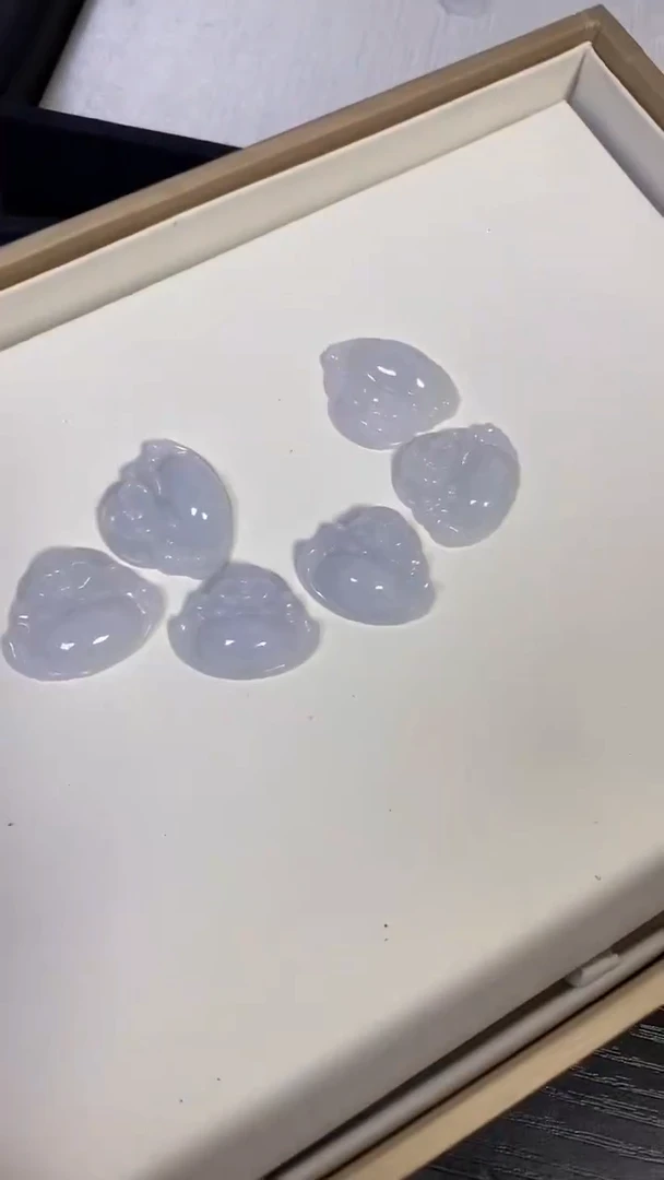 【闪购商品】翡翠颈饰未镶嵌福利多样性发其一