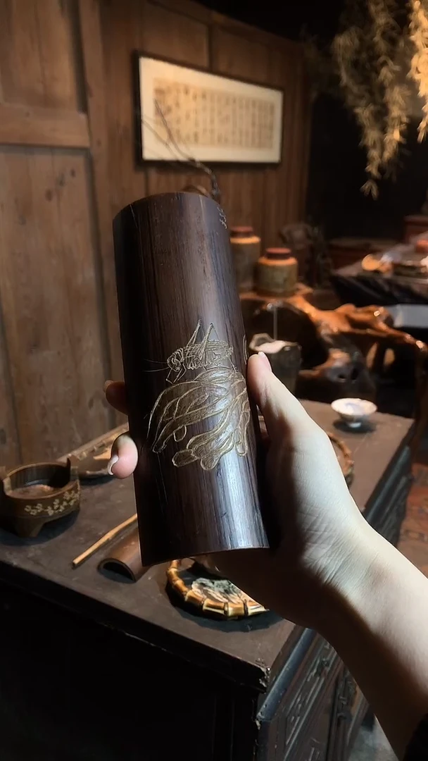 精雕佛手蚂蚱茶则.....