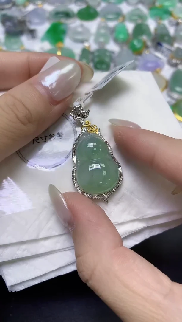 颈饰未镶嵌翡翠天然缅甸翡翠A货百元以上9元证书费自理