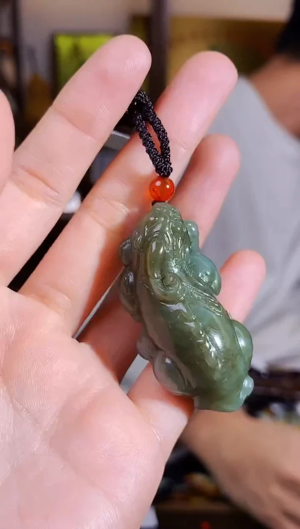 【闪购商品】和田玉颈饰未镶嵌1