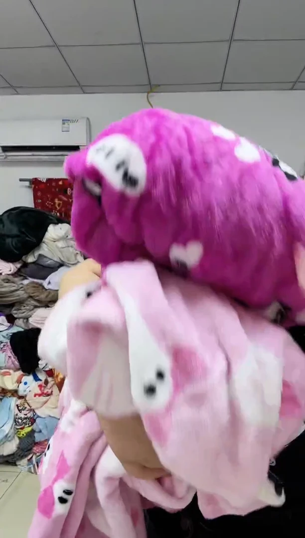 法兰绒左右双面材质以主播介绍为准