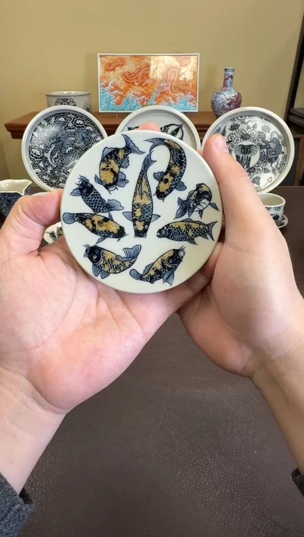 二号釉九鲤图盖置