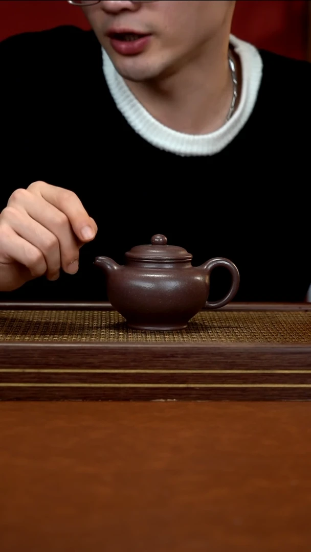 茶壶紫砂ZKF    石红老紫泥     掇只    260cc
