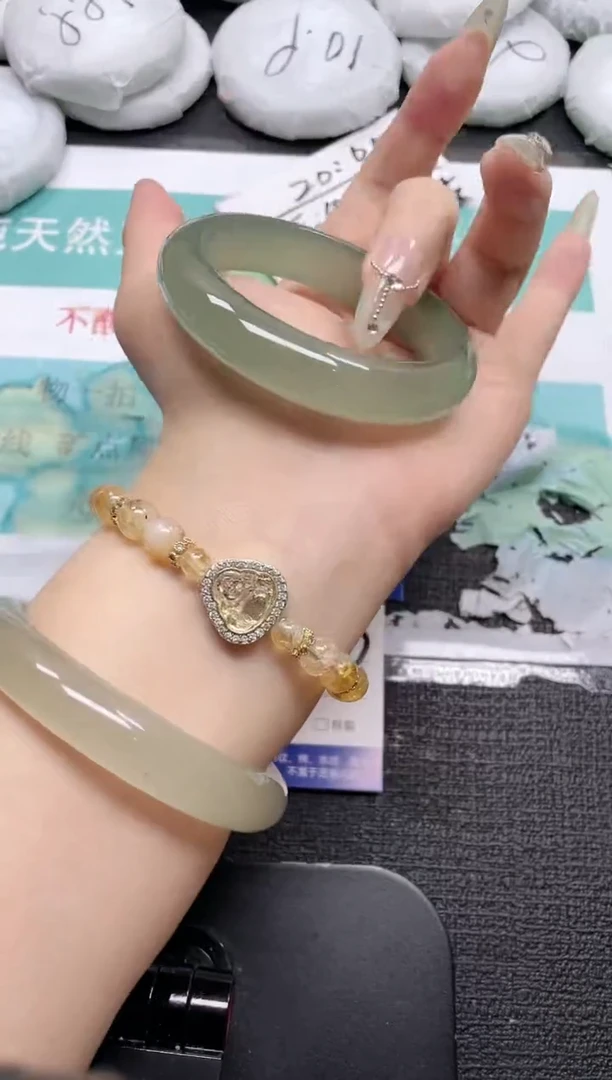 未镶嵌手镯石英质玉144-57