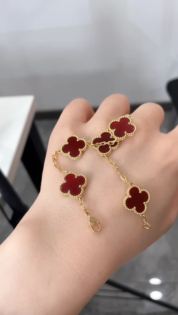 【闪购商品】玛瑙/玉髓手链18K金镶嵌【kk珠宝】红五花手链