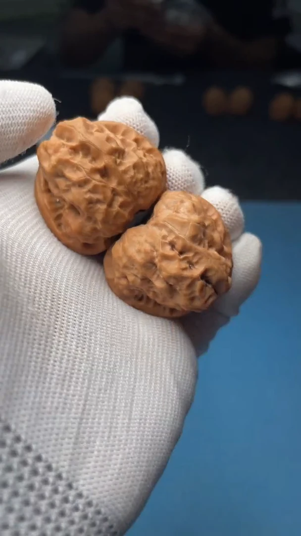 桃核把件a206  蛤蟆头 35尺