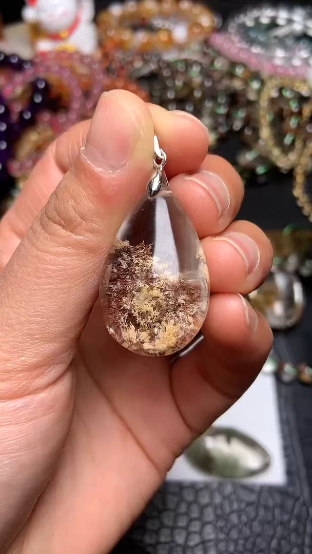 【闪购商品】水晶吊坠(赠链)未镶嵌25