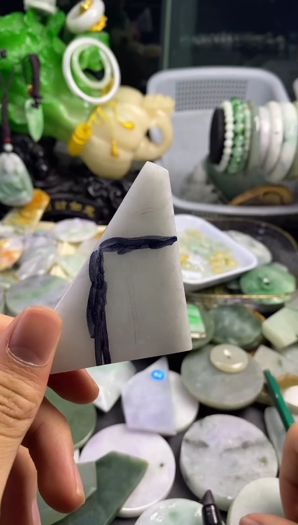 未镶嵌定制翡翠A货翡翠