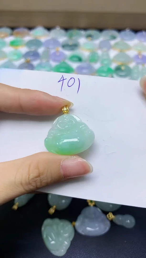 翡翠未镶嵌颈饰天然缅甸翡翠A货