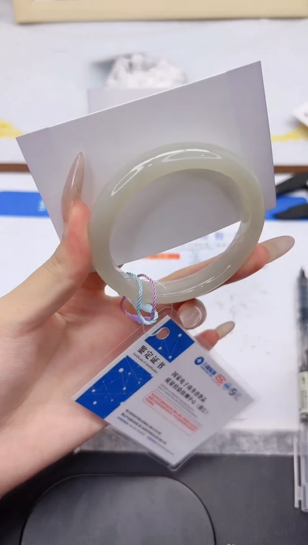 未镶嵌手镯和田玉L134-56BQ