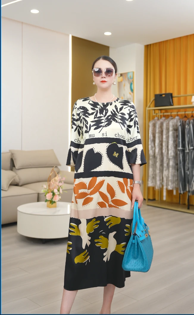 【宸慕】时尚花色显瘦风景宽松桑蚕丝连衣裙25710