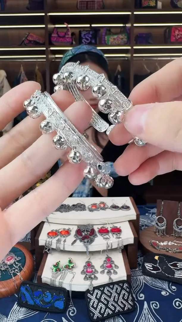 织绣503黔东南苗族刺绣