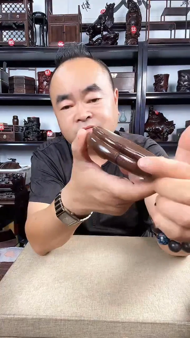 木瑕疵356老李红木工艺品