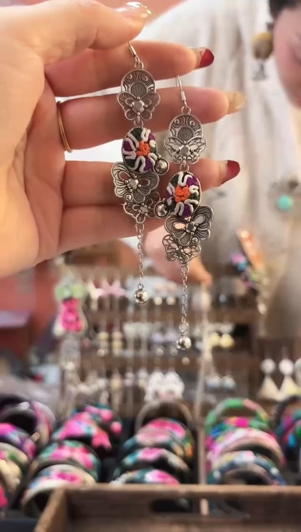 织绣艺枝独绣手工饰品175