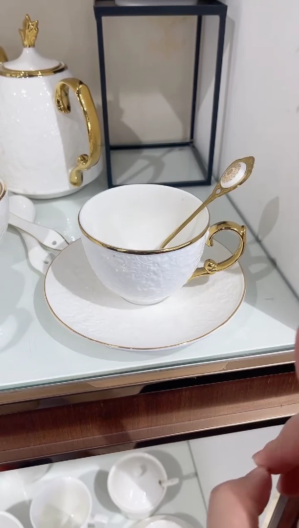 36%以上骨粉骨瓷咖啡杯碟配金勺