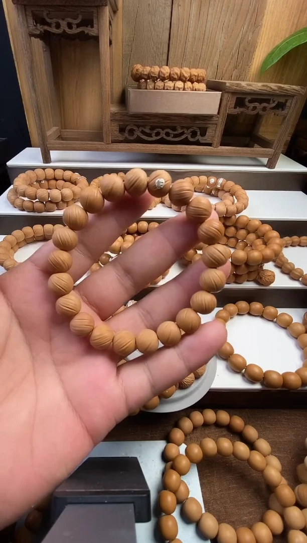 猴头核桃手串定风珠带银标