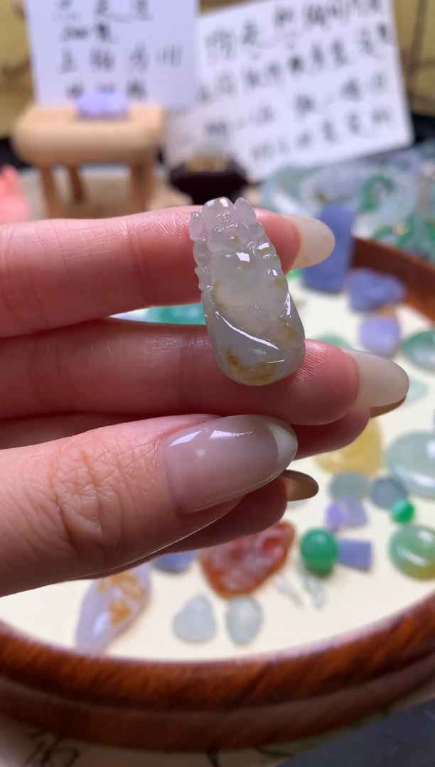 未镶嵌定制翡翠天然A货翡翠