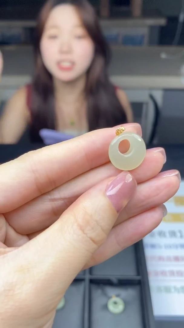 吊坠(不含链)18K金镶嵌和田玉多样性发其一-吊坠-D7474