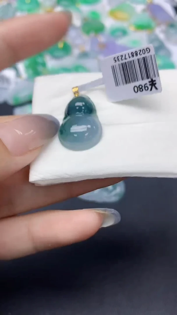 翡翠未镶嵌颈饰天然缅甸a货翡翠