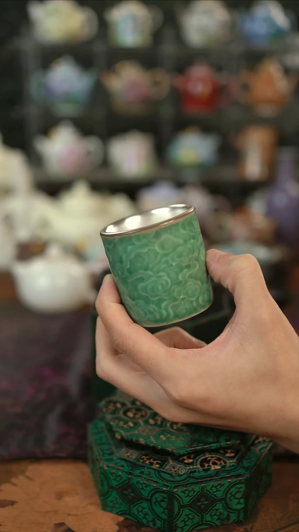 摩吉陶陶闪拍链接 青瓷主人杯