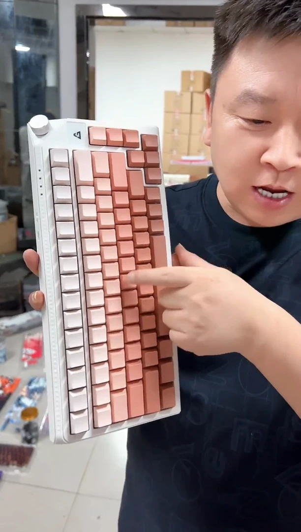事*GK75白色三模机械键盘