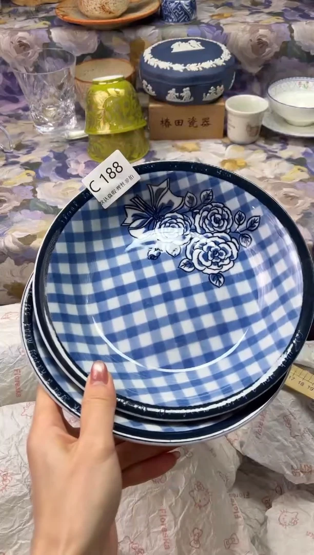 瓷片西*瓷片瓷片          C 188