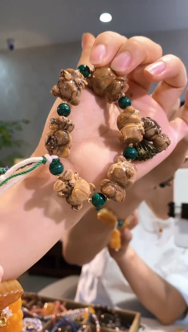 未镶嵌琥珀裸石天然琥珀蜜蜡首饰