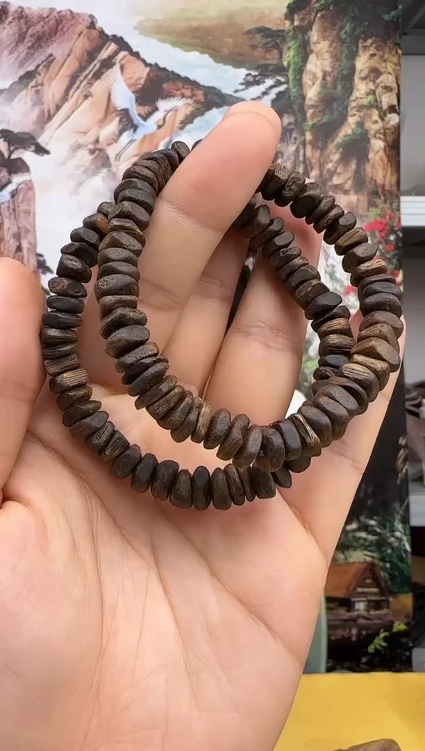 沉香手串沉水白奇虫漏不规则珠卡9宠粉多样性发一条